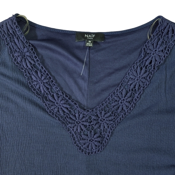 Naif NWT Navy Blue Textured Crochet V-Neck Bell Sleeve Midi Dress Lined Boho - Picture 4 of 9